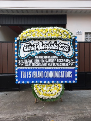 Papan Bunga Duka di Rejotangan